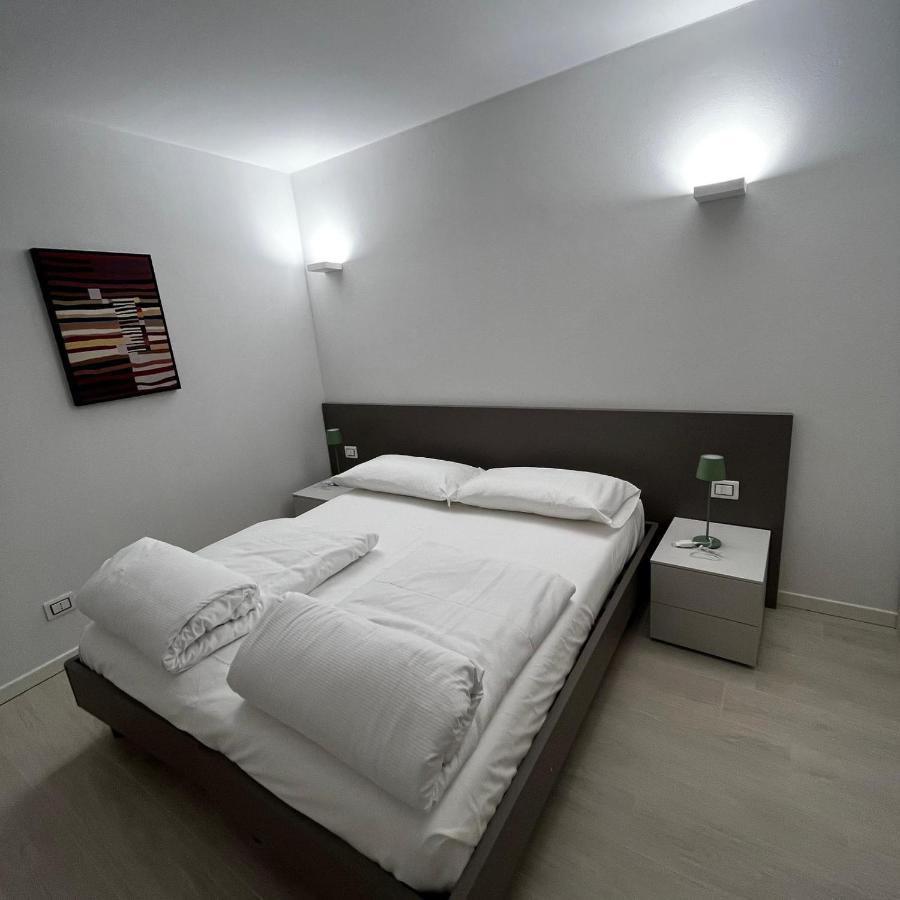 روفيريتو Smart Apartments Palazzo Mazzini المظهر الخارجي الصورة